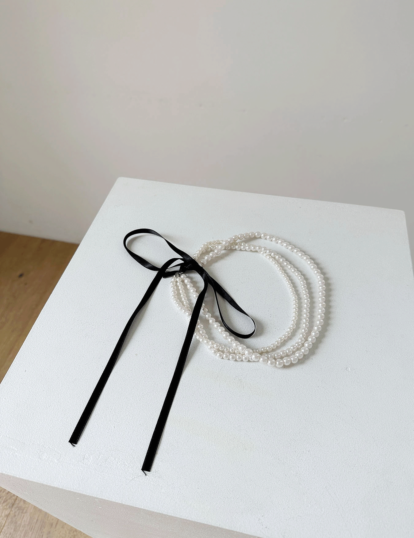 3-line pearl ribbon